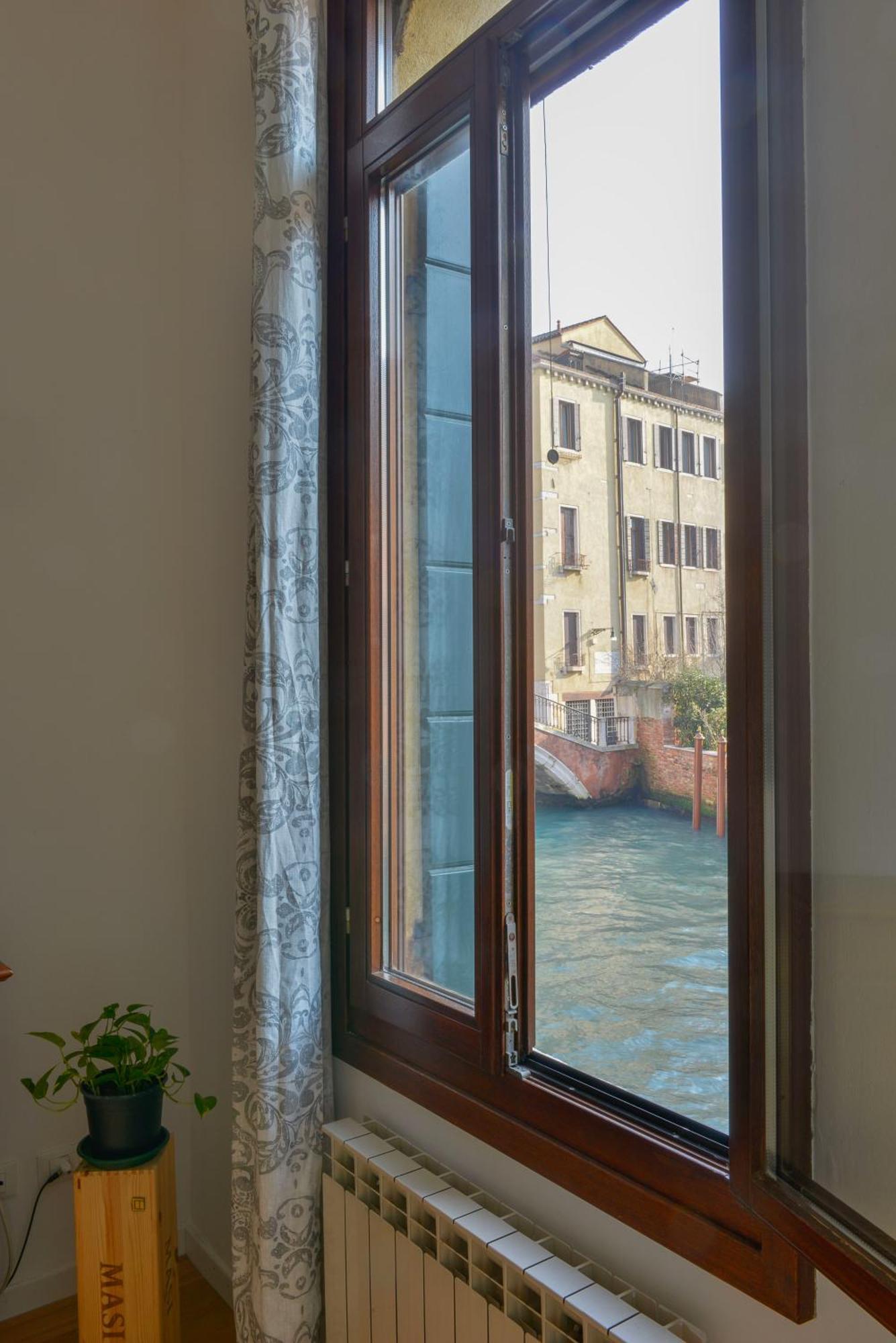 Ca' Dino Venice - Canal View Exterior foto